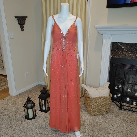 Sue Wong Dresses & Skirts - SUE WONG SILK BEADED LONG DRESS 10